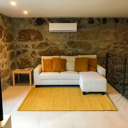 Louredo Rustic House - T2 * 布拉加