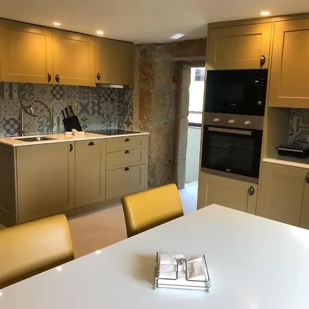 Louredo Rustic House - T2 *