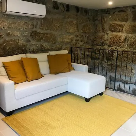 Louredo Rustic House - T2 度假居